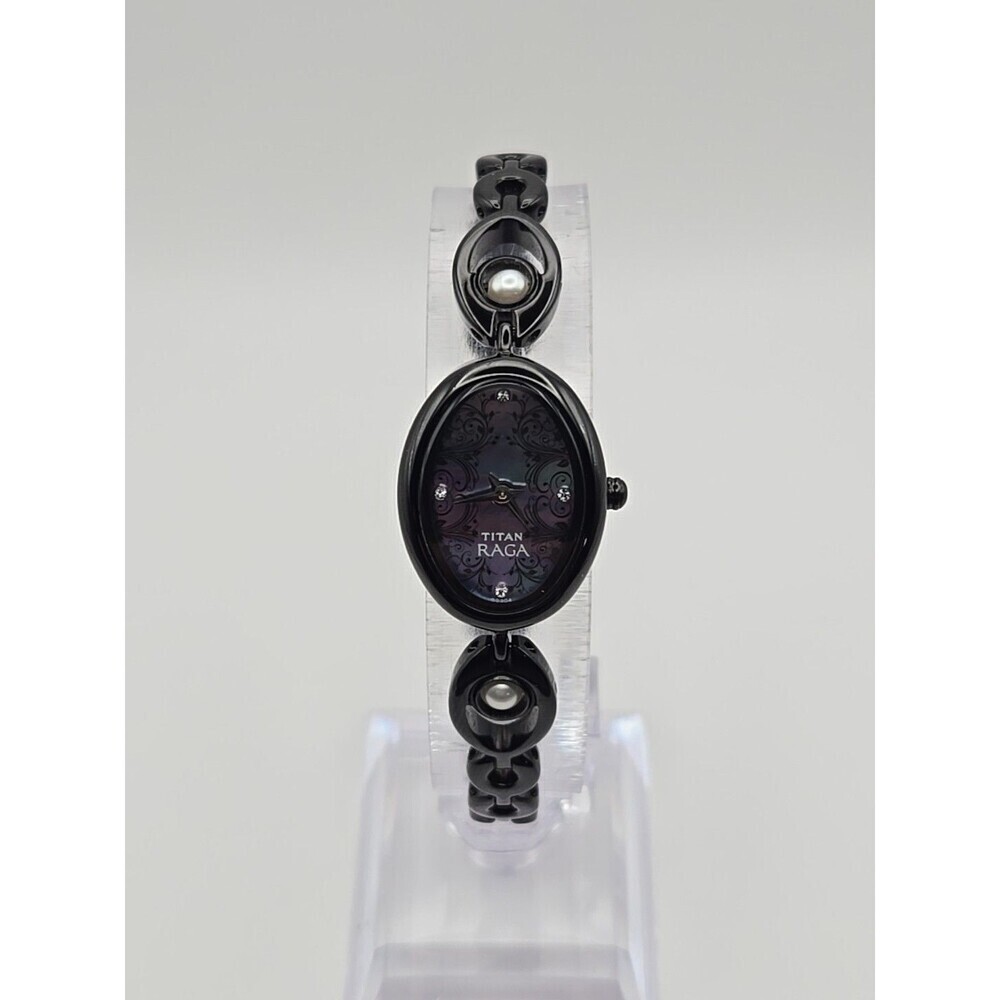 Titan Raga 2511NAB Womens MOP Dial Black Oval Bracelet Watch New Battery Dainty - Picture 2 of 10